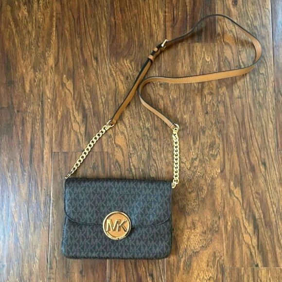 MK Crossbody - Picture 1 of 4